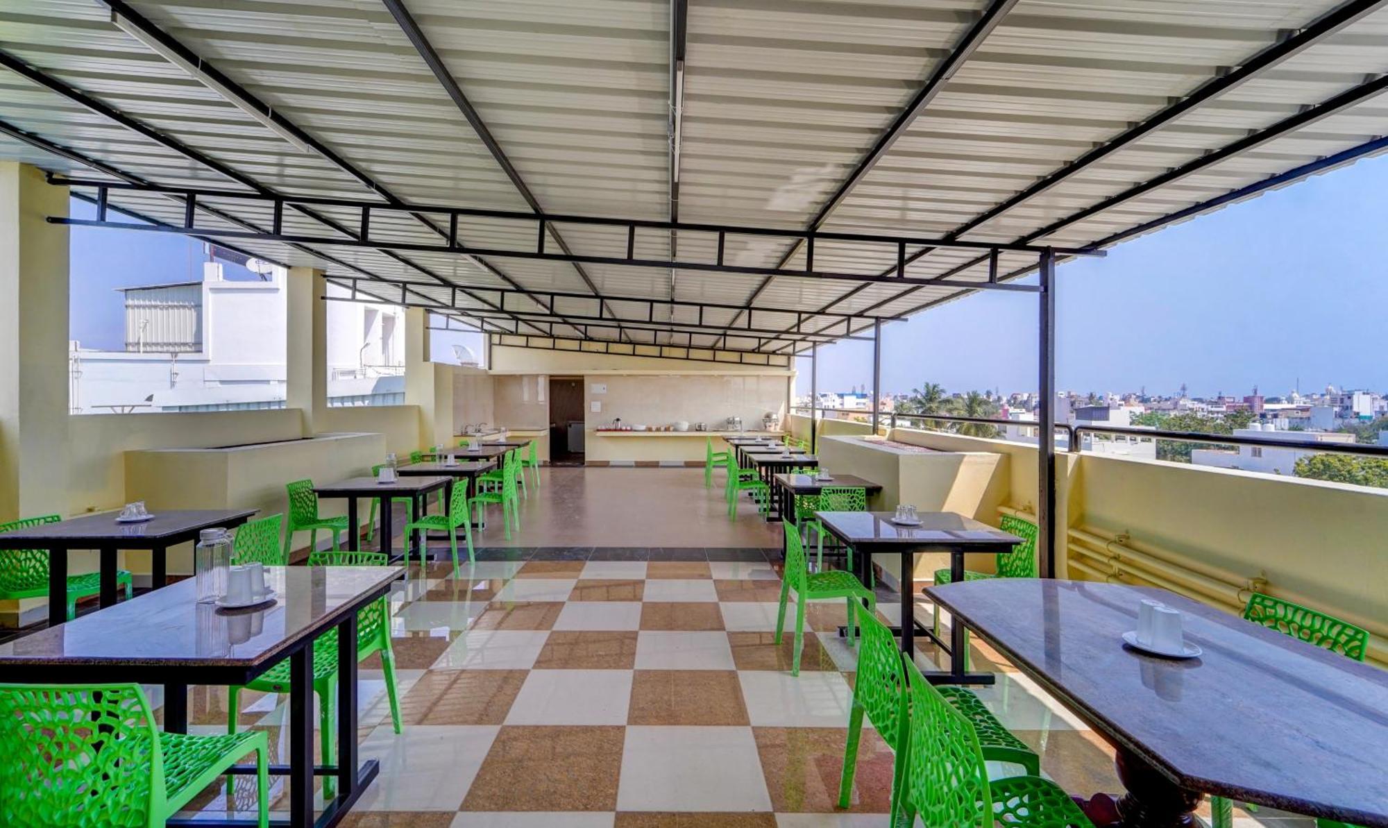 Treebo Trip Prakasam Residency Puducherry Exterior foto